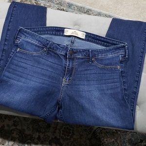 Hollister Jean